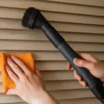 Eliminare la polvere dalle tapparelle: l’errore che rallenta le pulizie e come evitarlo